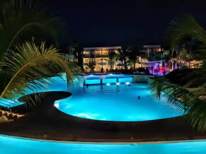 Dreams Onyx Resort and Spa